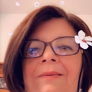 Meet your Posher, Miriam